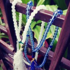 Beautiful Beads Tasbeeh, Islamic Salat Prayer for Muslims, Specially Designed for Daily Prayer Offerings (White & Blue)  Pack of 2 - Day Night Deal