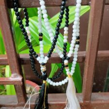 Beautiful Beads Tasbeeh, Islamic Salat Prayer for Muslims, Specially Designed for Daily Prayer Offerings (Black & White) Pack of 2 - Day Night Deal