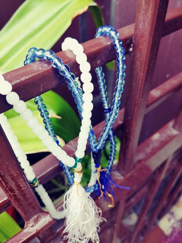 Beautiful Beads Tasbeeh, Islamic Salat Prayer for Muslims, Specially Designed for Daily Prayer Offerings (White & Blue)  Pack of 2 - Day Night Deal - Image 7